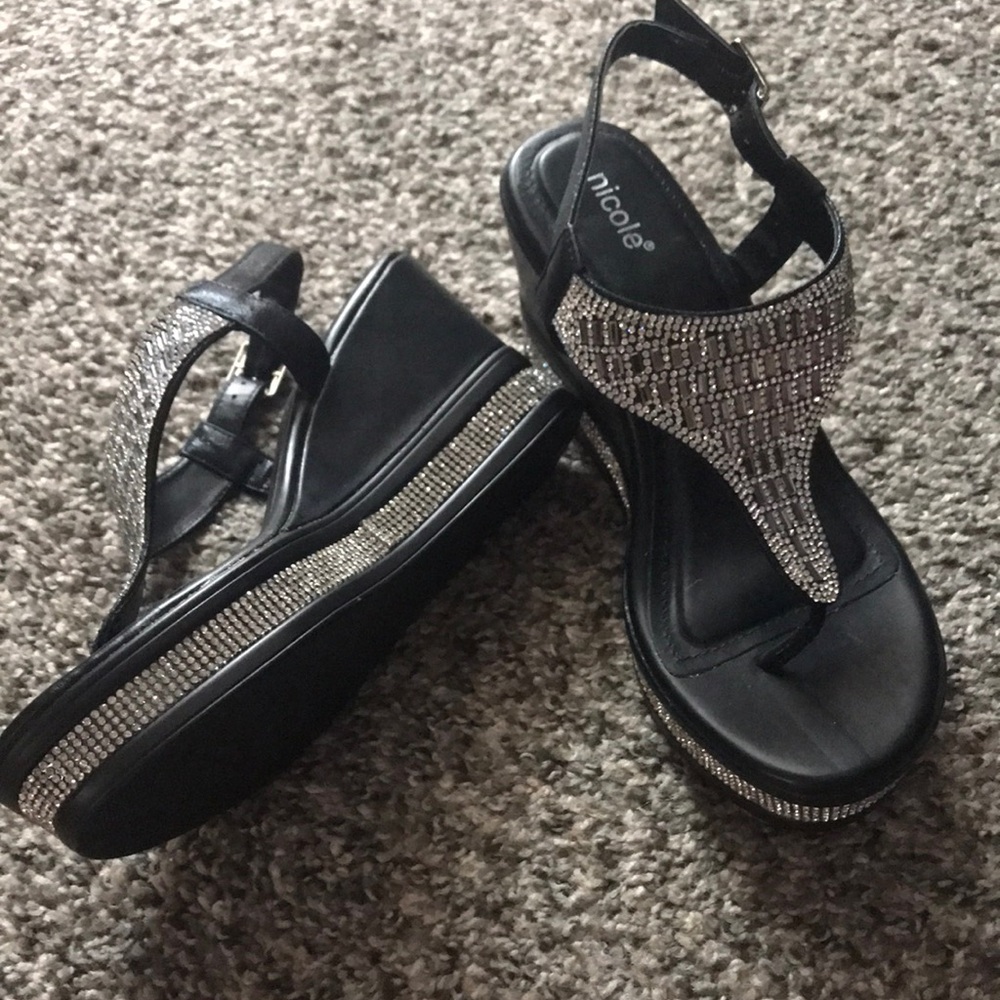 Nicole Black and Silver Rhinestone Women's Sandals 7.5M